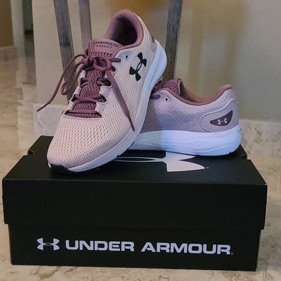 under armour ladies sneakers